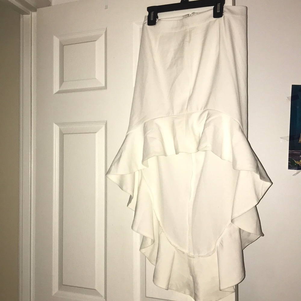Asymmetrical skirt from Forever 21